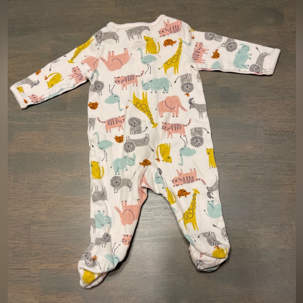 🩷 Bundle • Infant Girls Zipper Sleepers | Size: 0-3 months - Picture 9 of 9